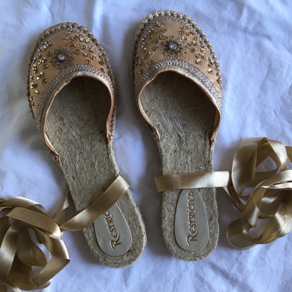 Gold Espadrilles Sandals Satin RESTRICTED Brand 9